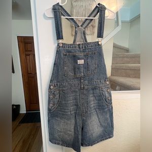 Levi's denim shorts overalls